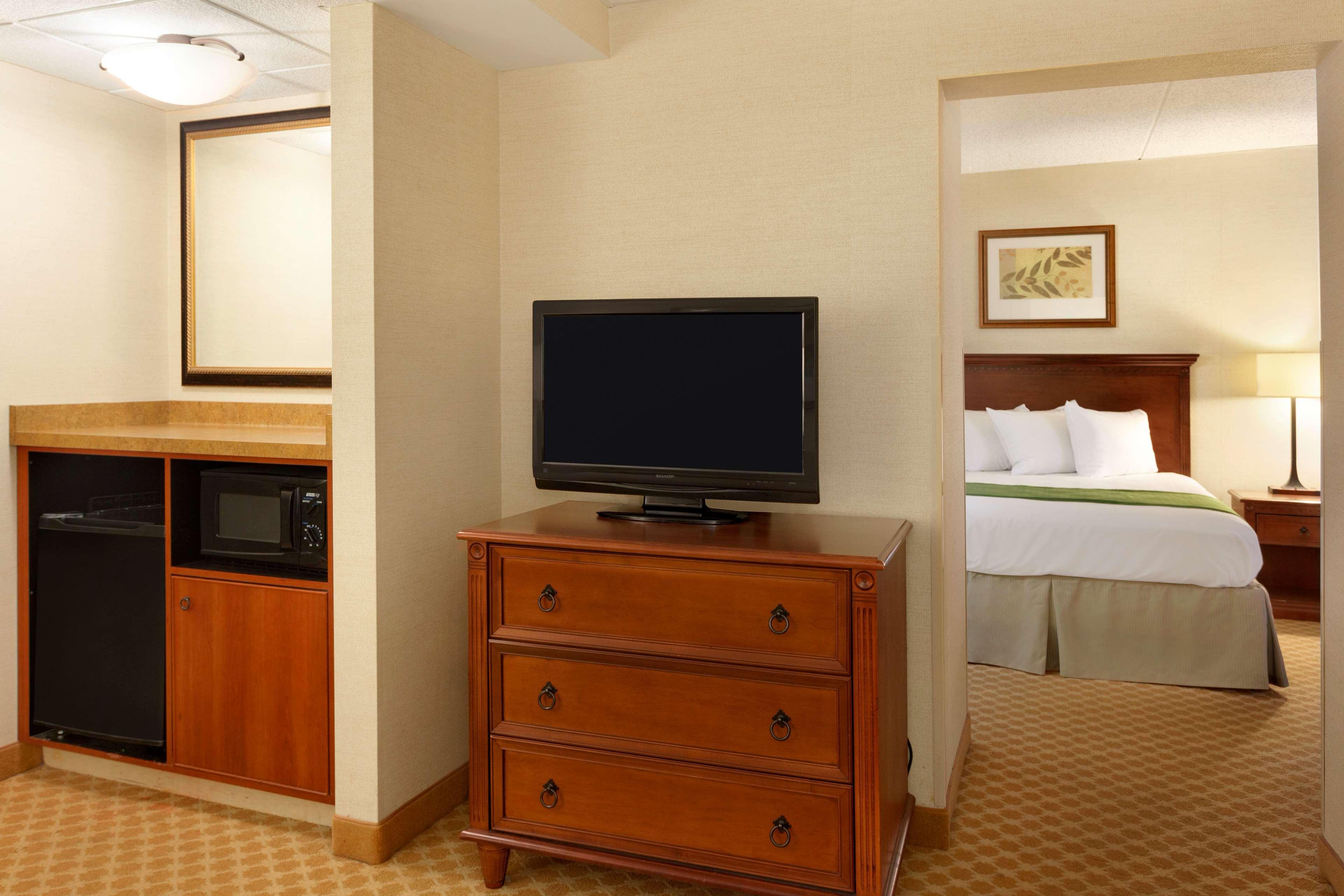 Spark By Hilton Rochester University Area المظهر الخارجي الصورة