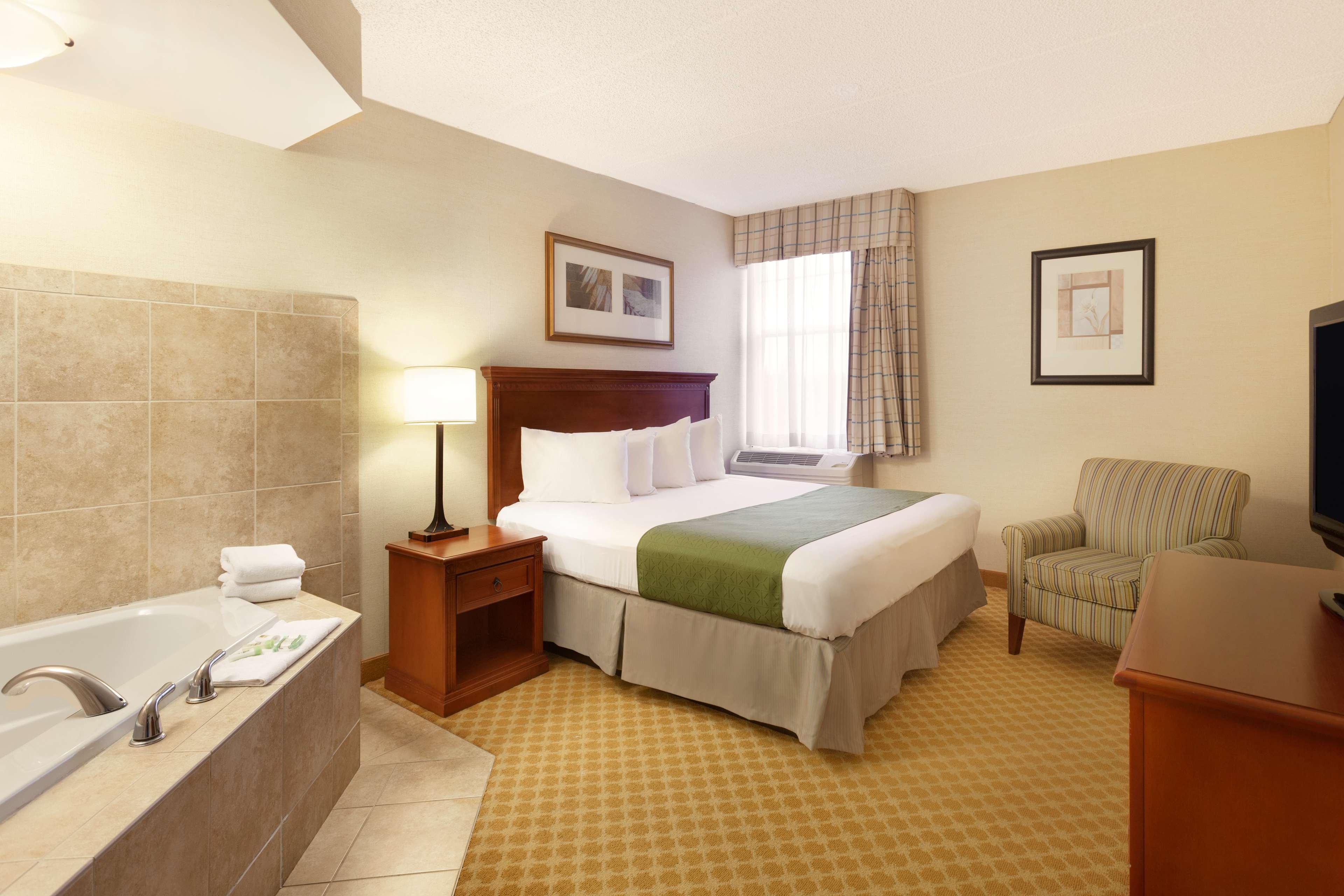 Spark By Hilton Rochester University Area المظهر الخارجي الصورة