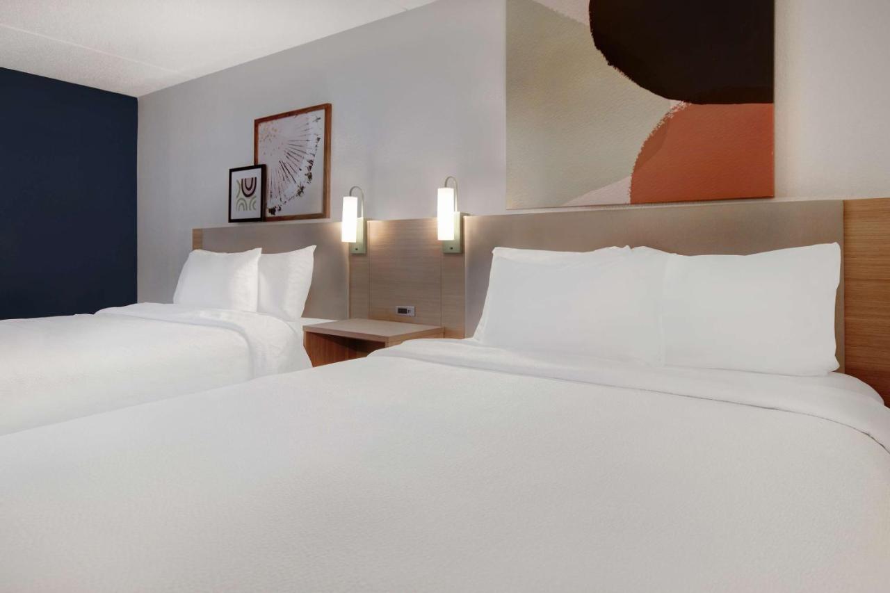Spark By Hilton Rochester University Area المظهر الخارجي الصورة