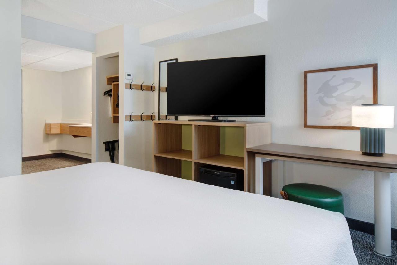 Spark By Hilton Rochester University Area المظهر الخارجي الصورة
